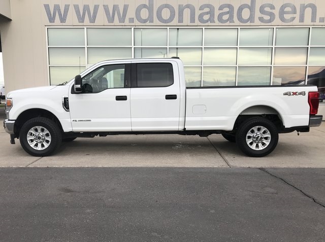 2022 Ford F-350 XLT photo 3