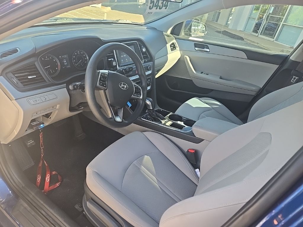 2019 Hyundai Sonata SE photo 9
