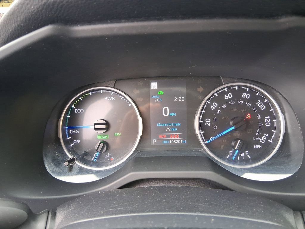 2019 Toyota RAV4 Hybrid XLE photo 13