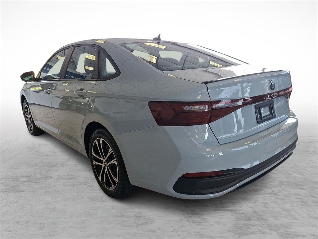 2026 Volkswagen Jetta 1.5T Sport photo 3