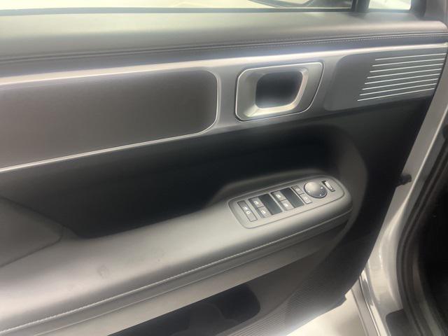 2026 Hyundai Santa Fe SEL photo 3