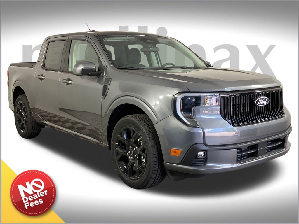 2025 Ford Maverick Lobo's photo