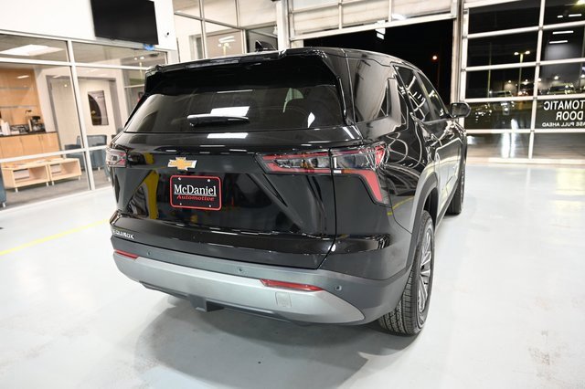 2026 Chevrolet Equinox photo 3