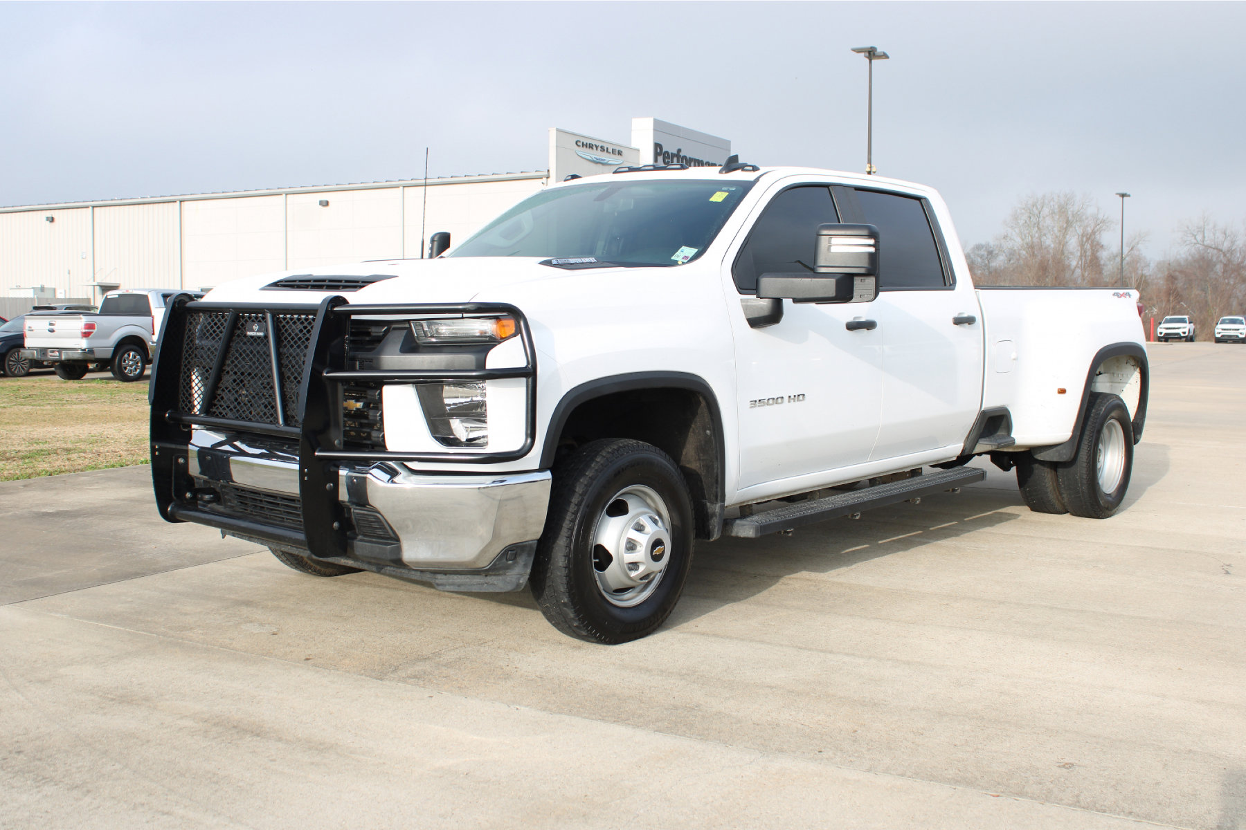2023 Chevrolet Silverado 3500 Chassis Cab Work Truck's photo