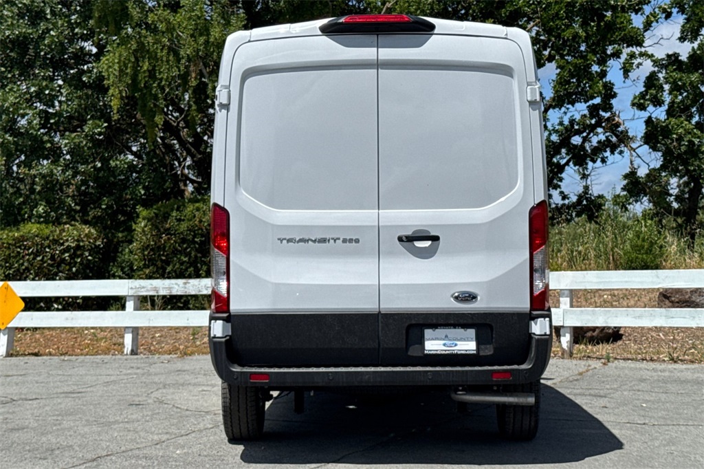 2025 Ford Transit photo 3