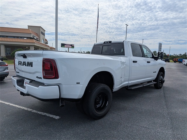 2026 Ram 3500 Big Horn photo 3