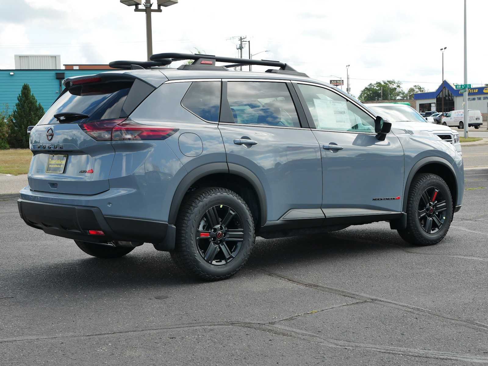 2026 Nissan Rogue SV photo 6