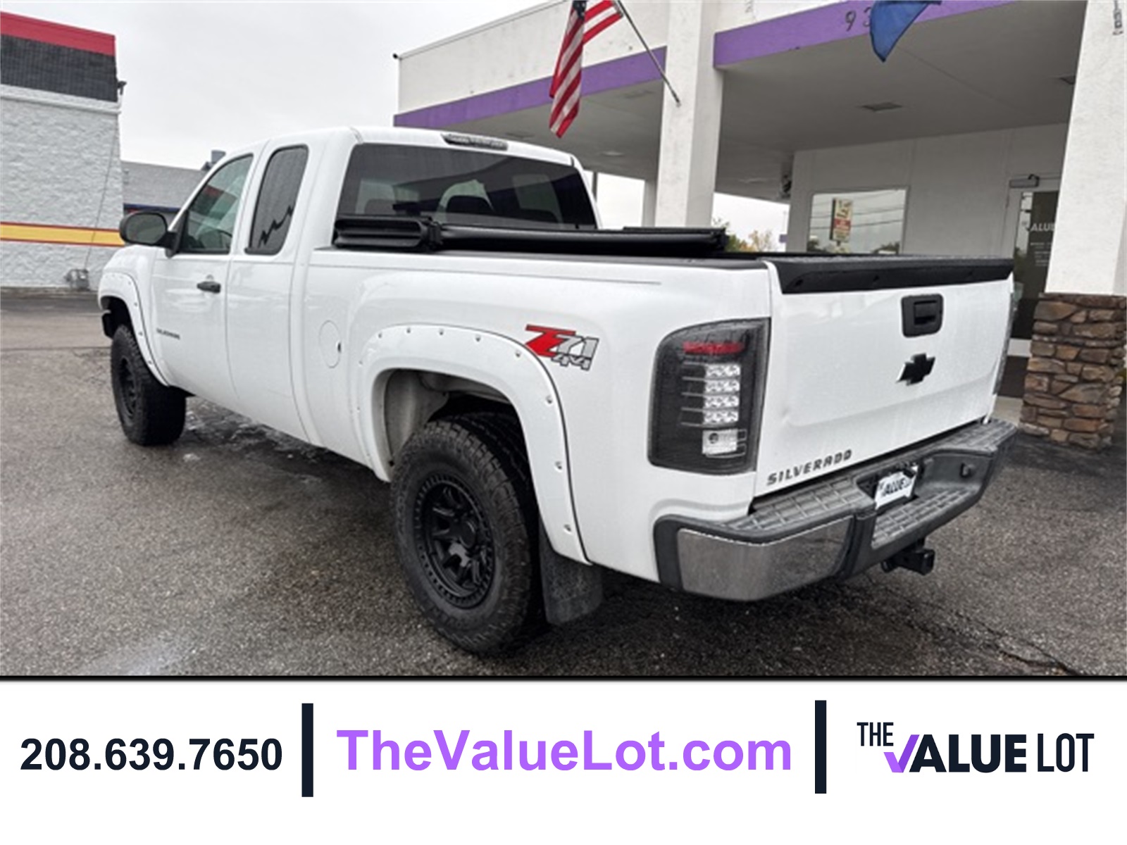 2011 Chevrolet Silverado 1500 LT photo 6