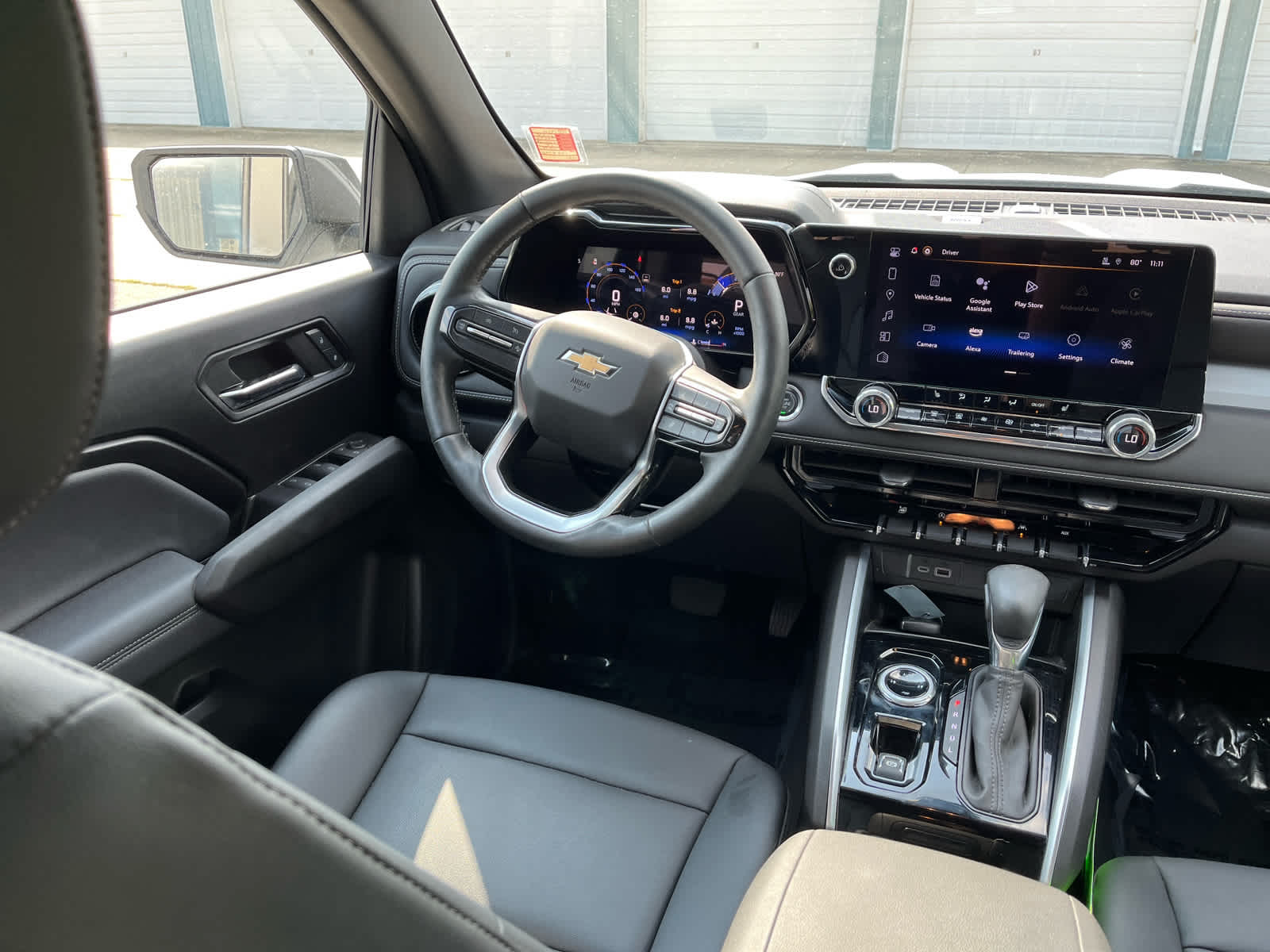 2024 Chevrolet Colorado LT photo 24