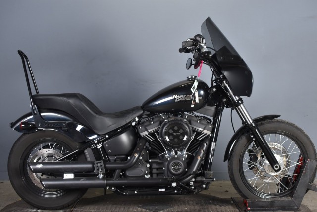Pre-Owned 2019 Harley-Davidson Street Bob FXBB Softail in