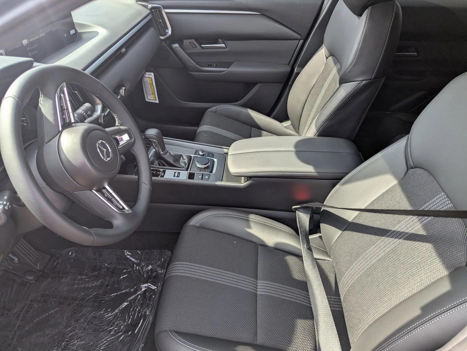 2025 Mazda CX-50 2.5 S Premium photo 3