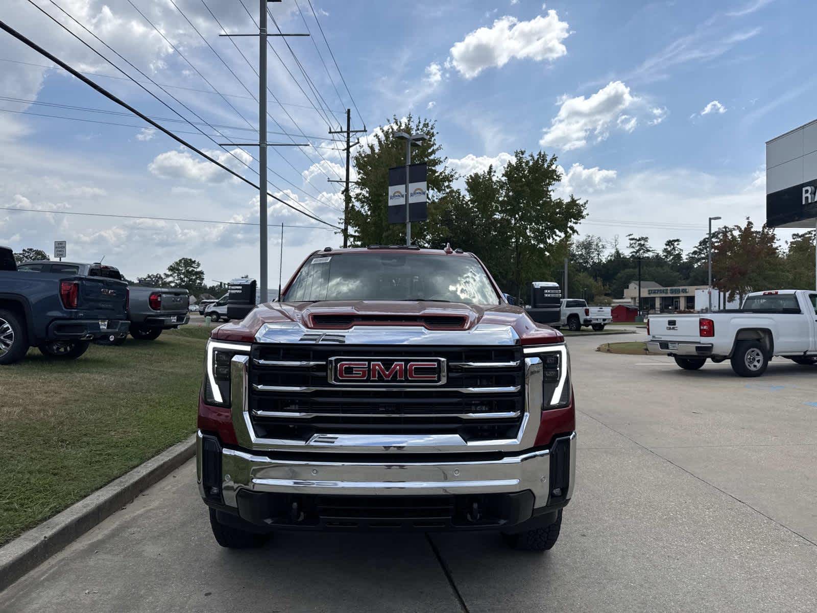 2025 Gmc Sierra 2500 HD SLT photo 2