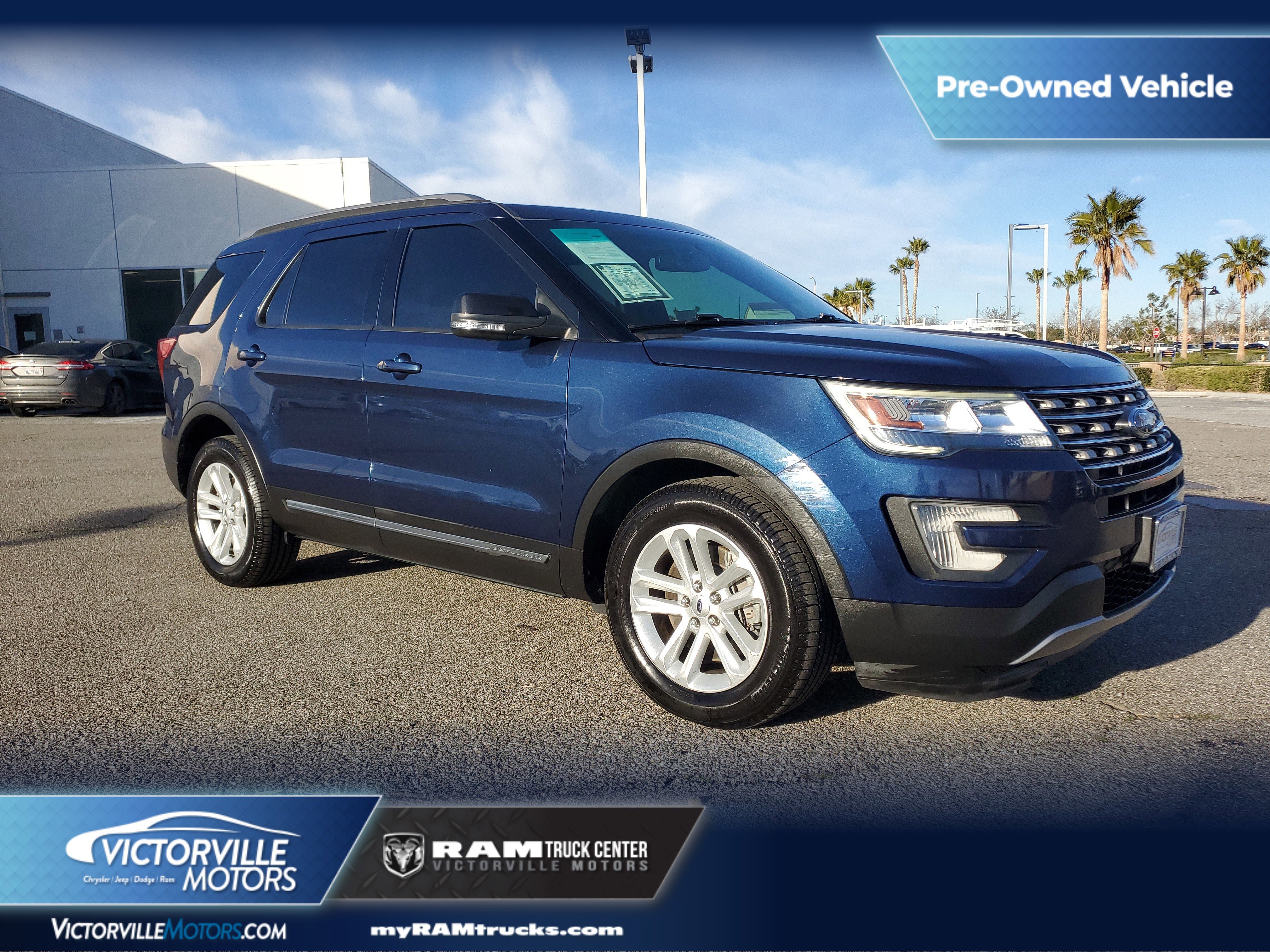 2017 Ford Explorer XLT's photo