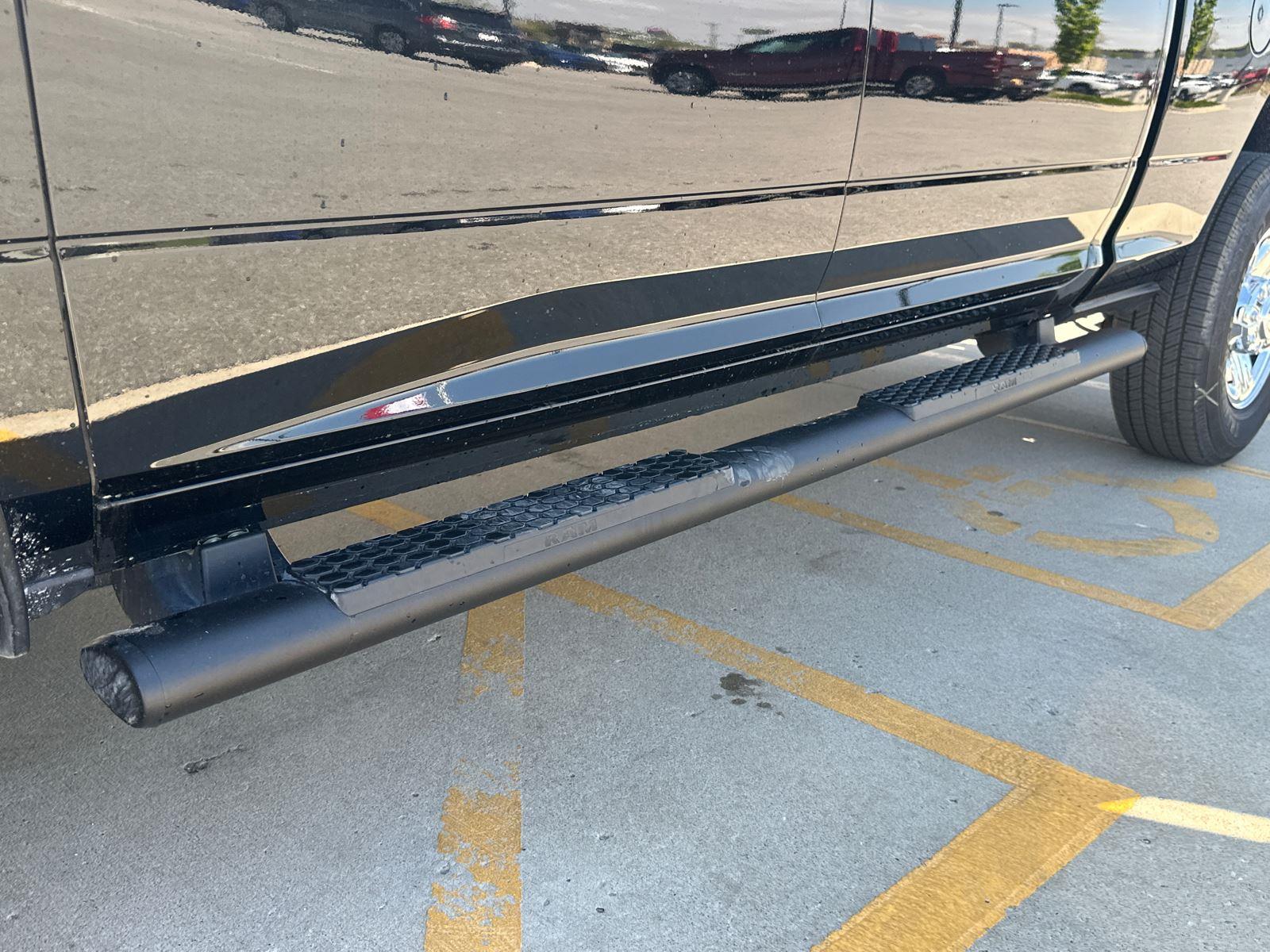 2025 Ram 2500 Tradesman photo 8