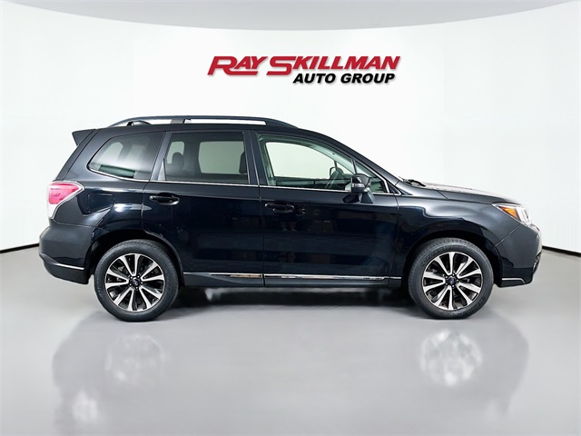 2017 Subaru Forester 2.0XT Touring photo 6