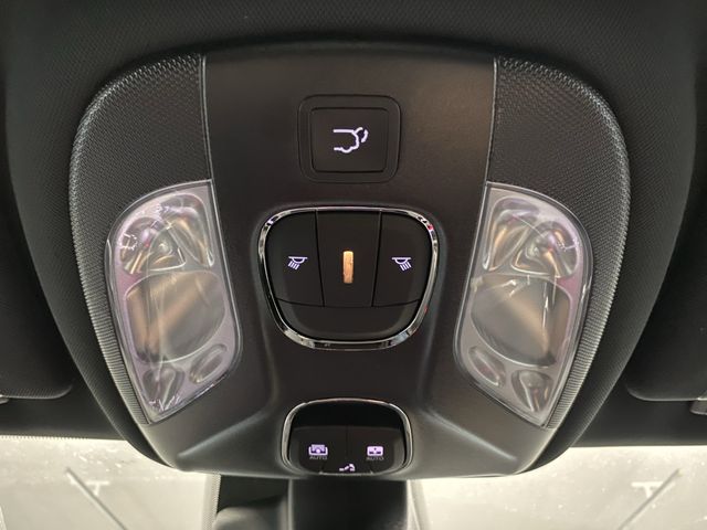 2025 Jeep Compass Latitude Altitude Special Edition photo 24