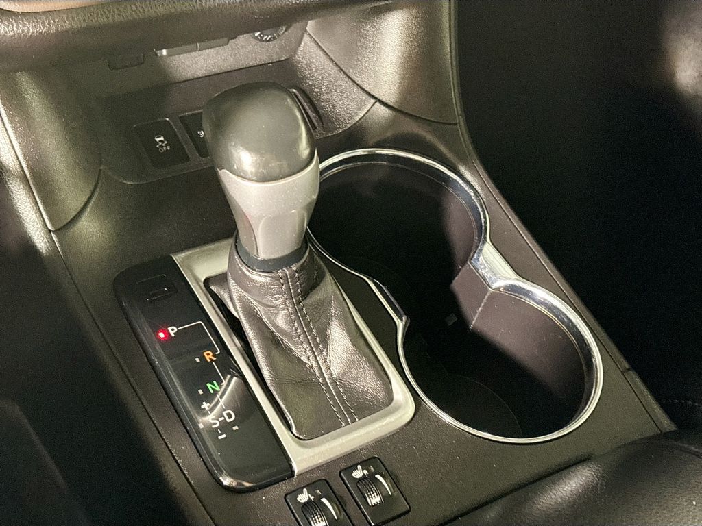 2019 Toyota Highlander XLE photo 15