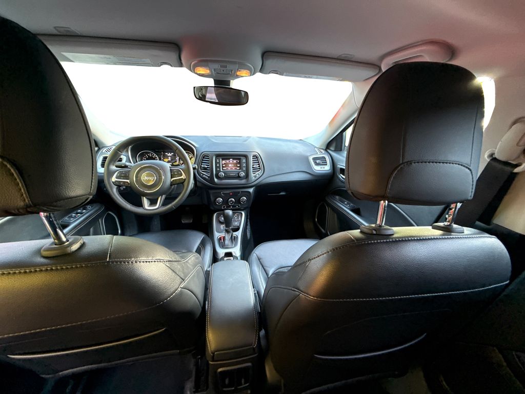 2018 Jeep Compass Latitude photo 14