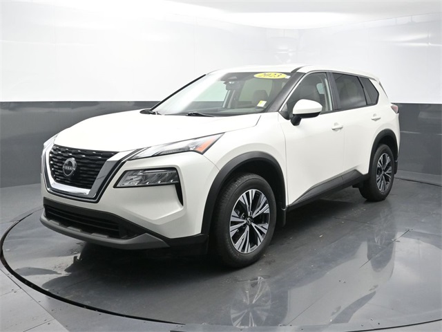 2023 Nissan Rogue SV's photo