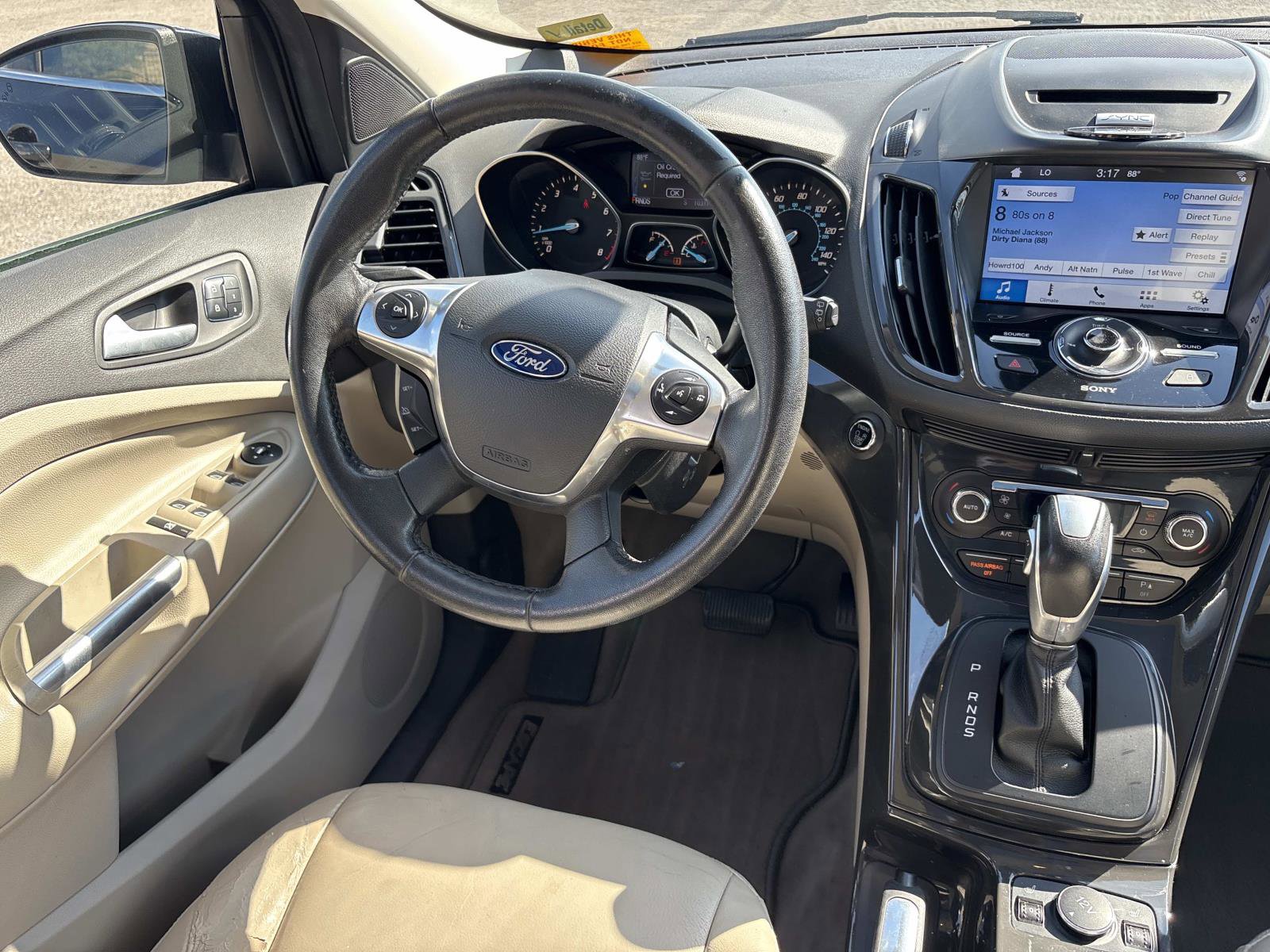 2016 Ford Escape Titanium photo 12