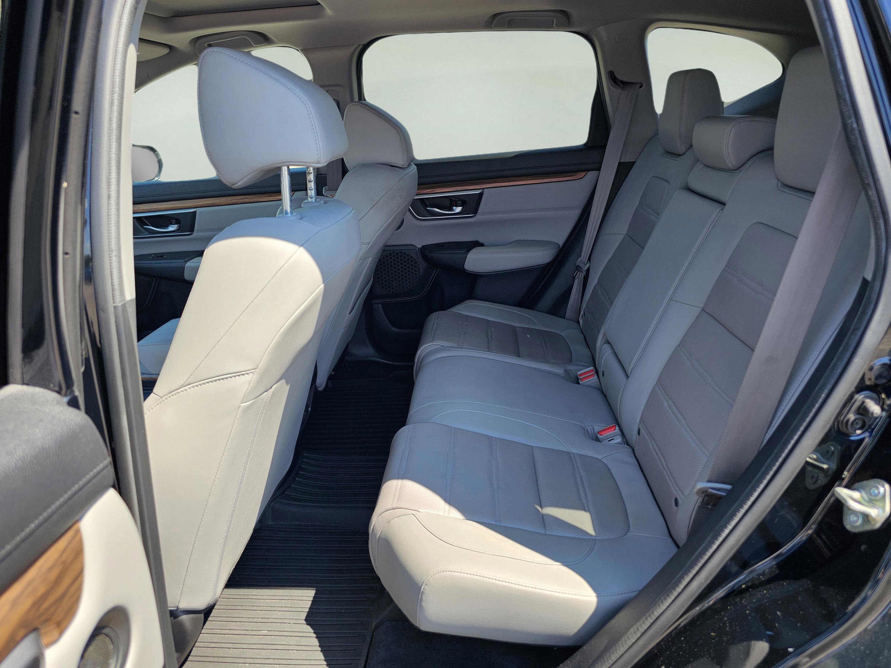 2020 Honda CR-V Touring photo 29