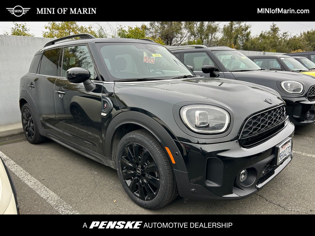 2023 MINI Countryman S's photo
