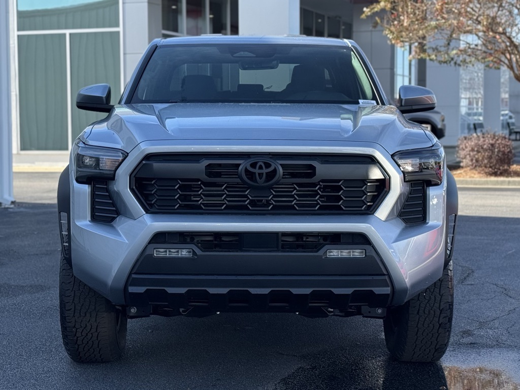 2025 Toyota Tacoma TRD Off-Road 4x4 Double Cab photo 3