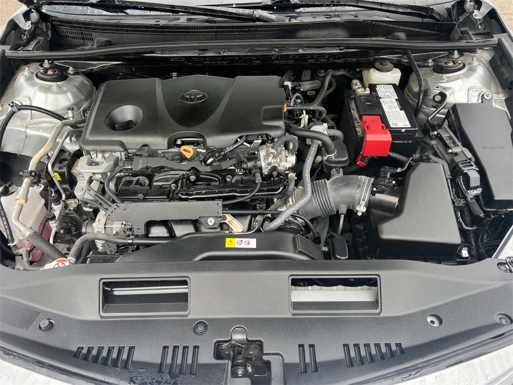 2023 Toyota Camry LE photo 9