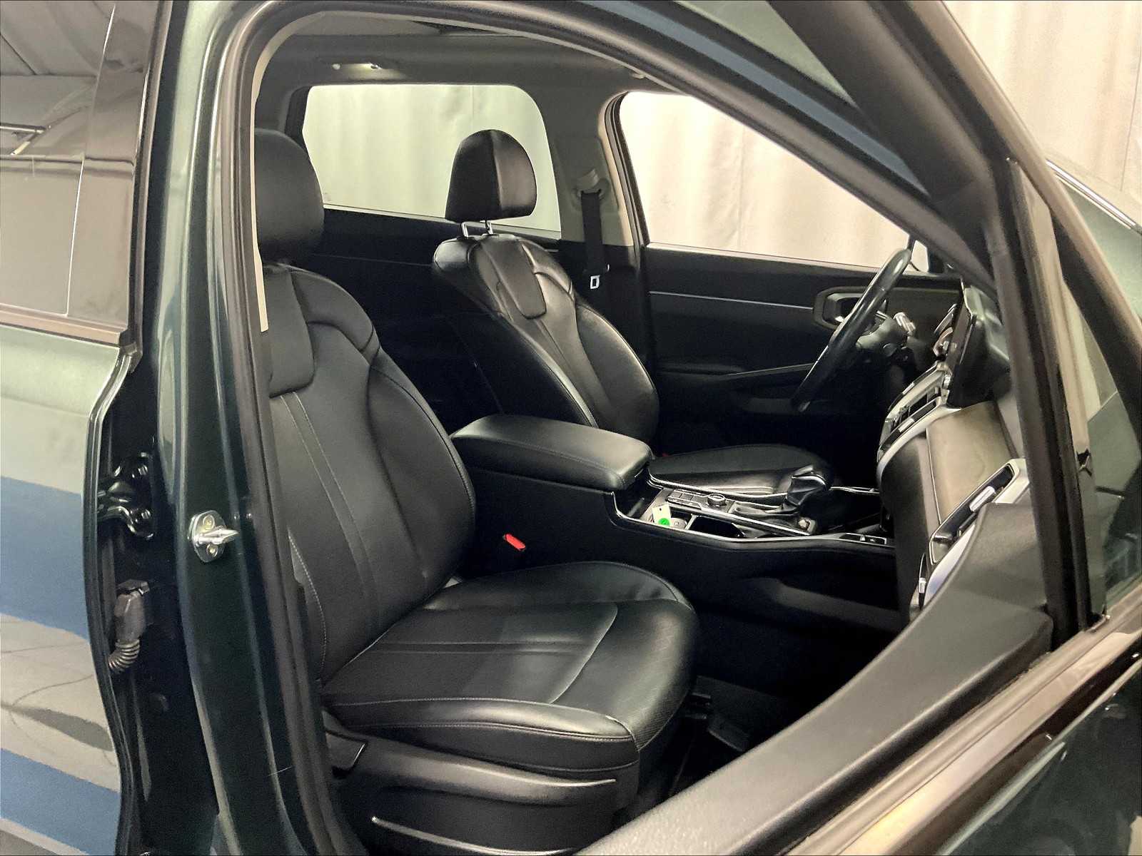 2022 Kia Sorento X-Line S photo 6