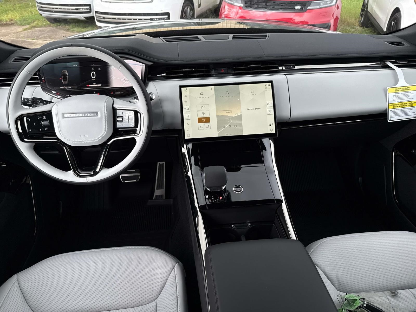 2025 Land Rover Range Rover Sport SE photo 7