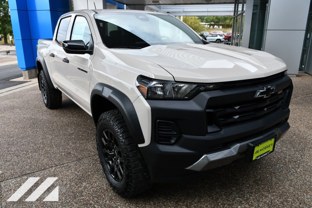2026 Chevrolet Colorado Trail Boss photo 11