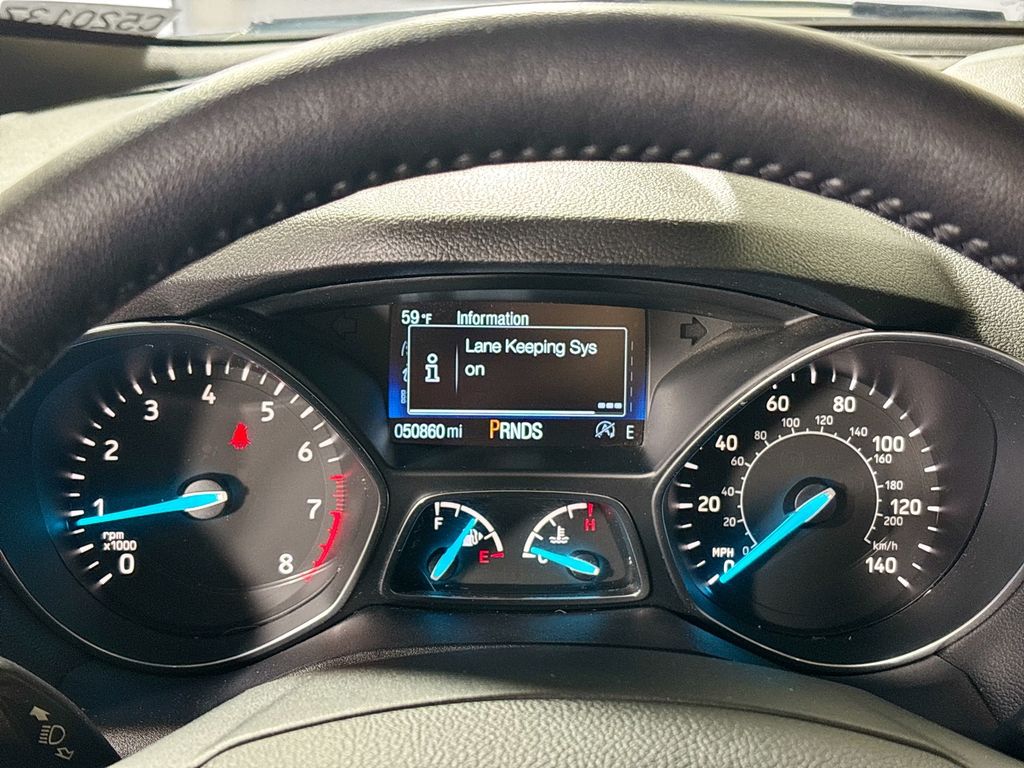 2019 Ford Escape Titanium photo 14