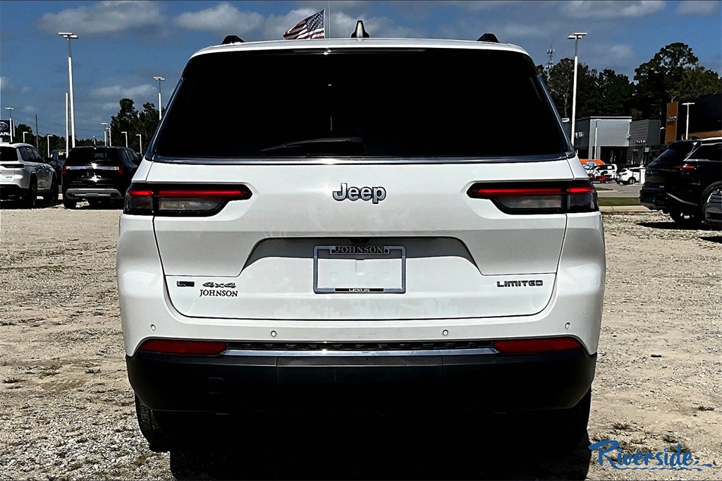2022 Jeep Grand Cherokee Limited photo 4