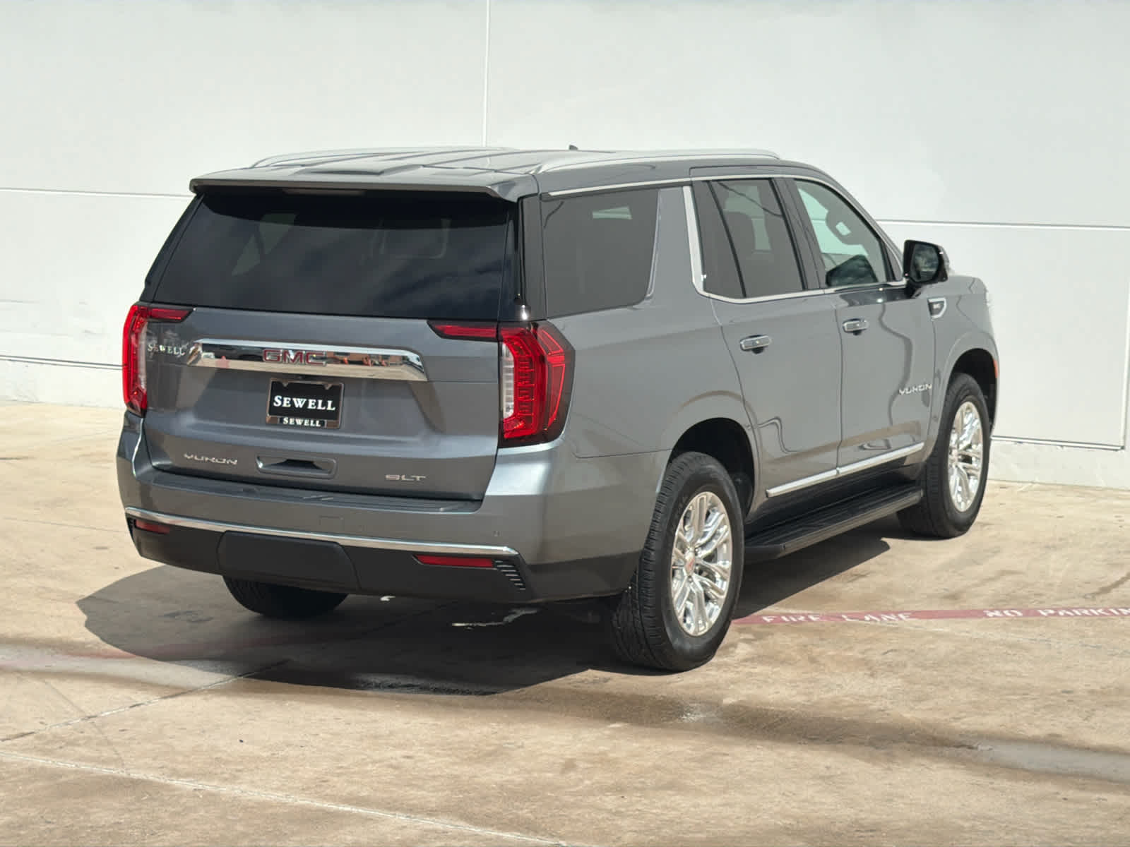 2021 Gmc Yukon SLT photo 4