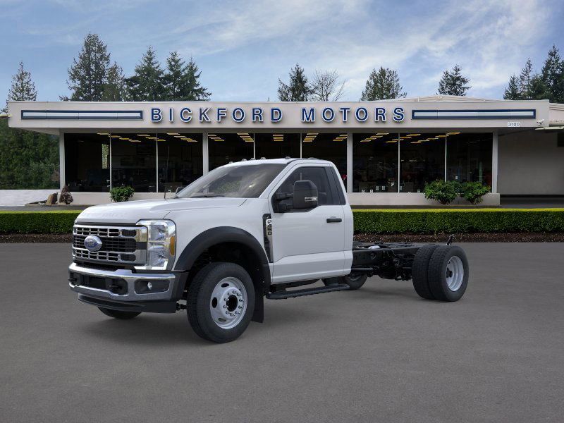 2026 Ford F-450 Super Duty Chassis Cab XL's photo