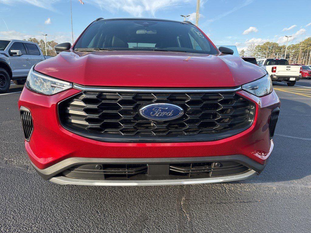 2025 Ford Escape ST-Line photo 21