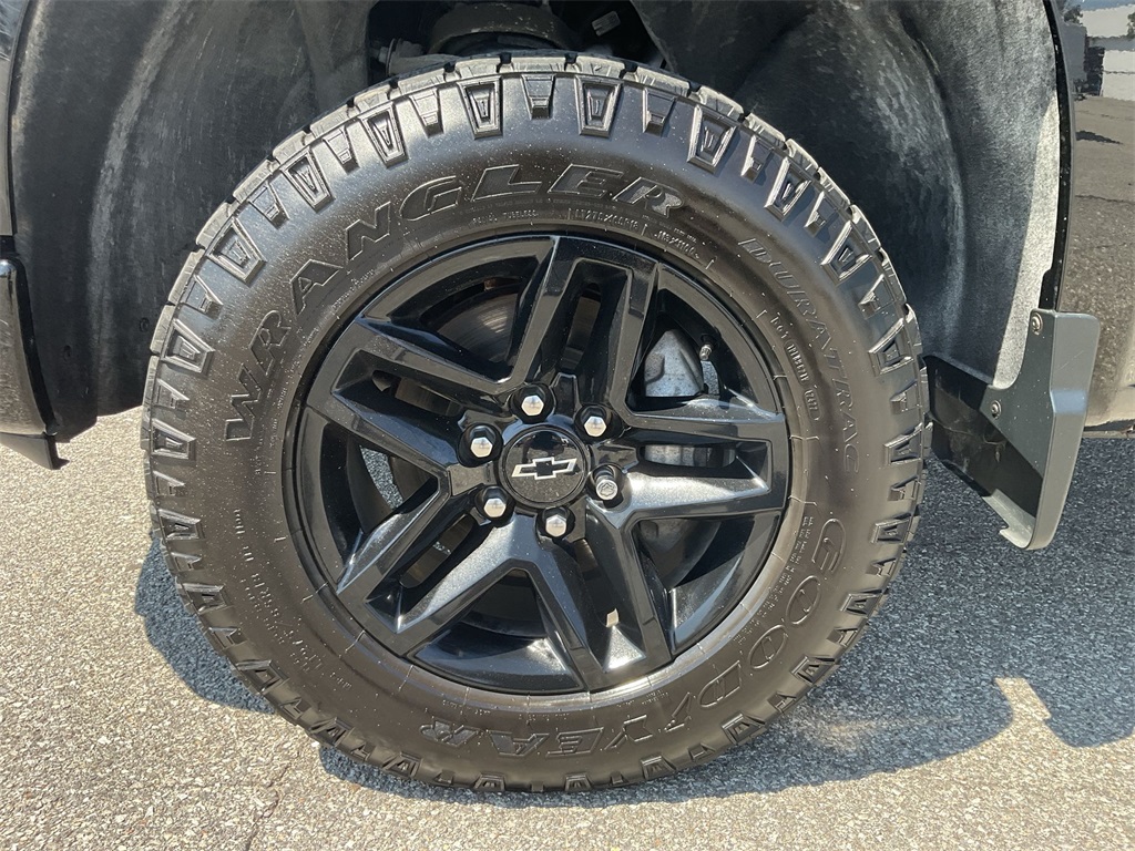 2022 Chevrolet Silverado 1500 Custom Trail Boss photo 17