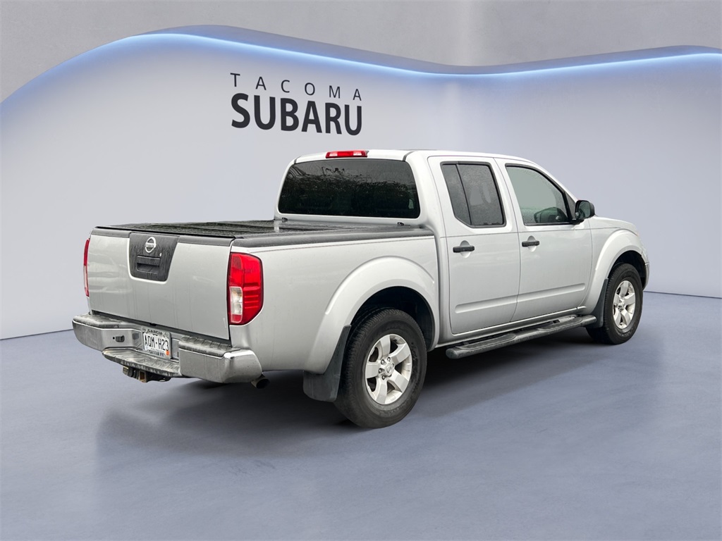 2011 Nissan Frontier SV photo 5