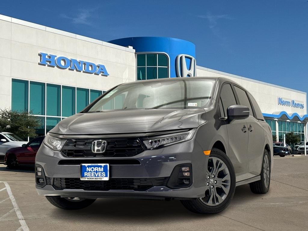 2026 Honda Odyssey Touring's photo