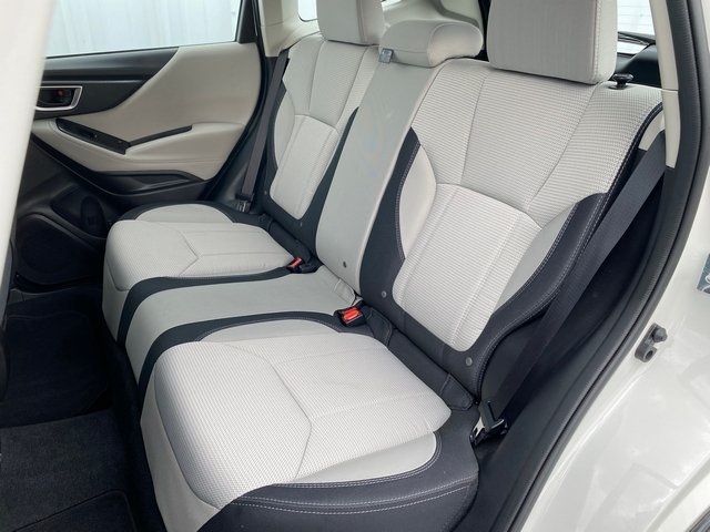 2024 Subaru Forester Base photo 16