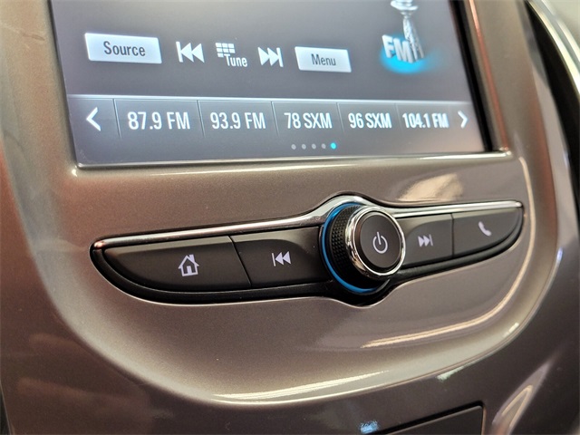 2017 Chevrolet Cruze LT photo 18