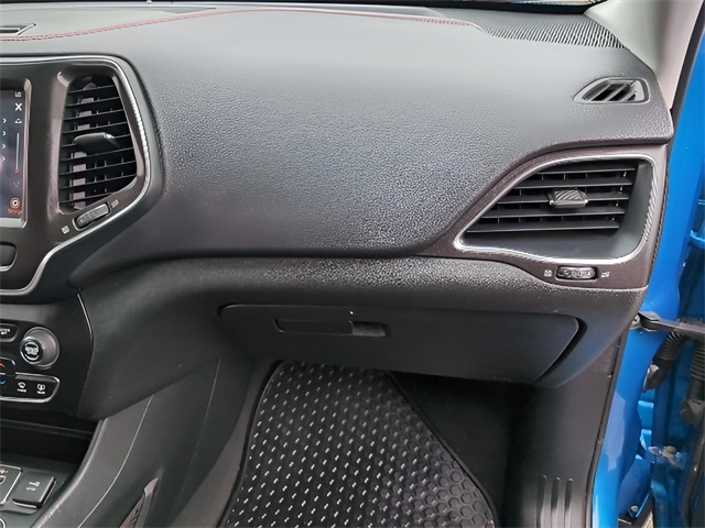 2022 Jeep Cherokee Trailhawk photo 30