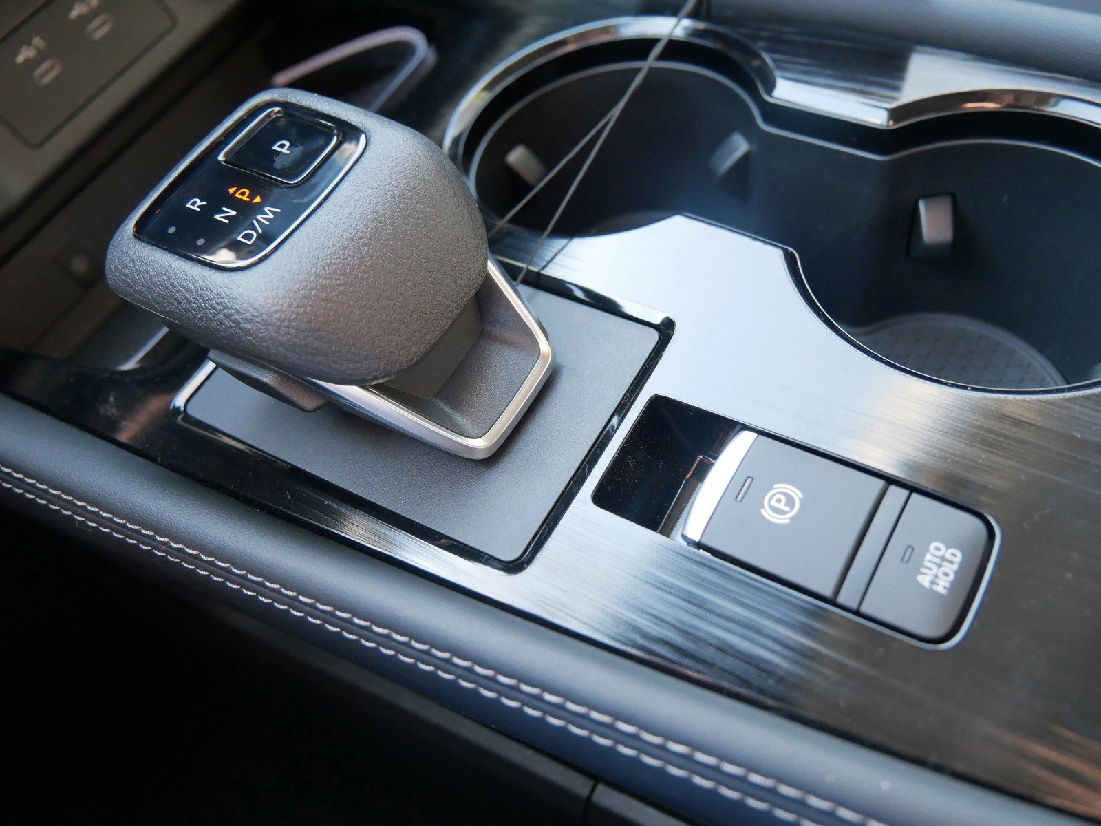 2026 Nissan Rogue Platinum photo 9