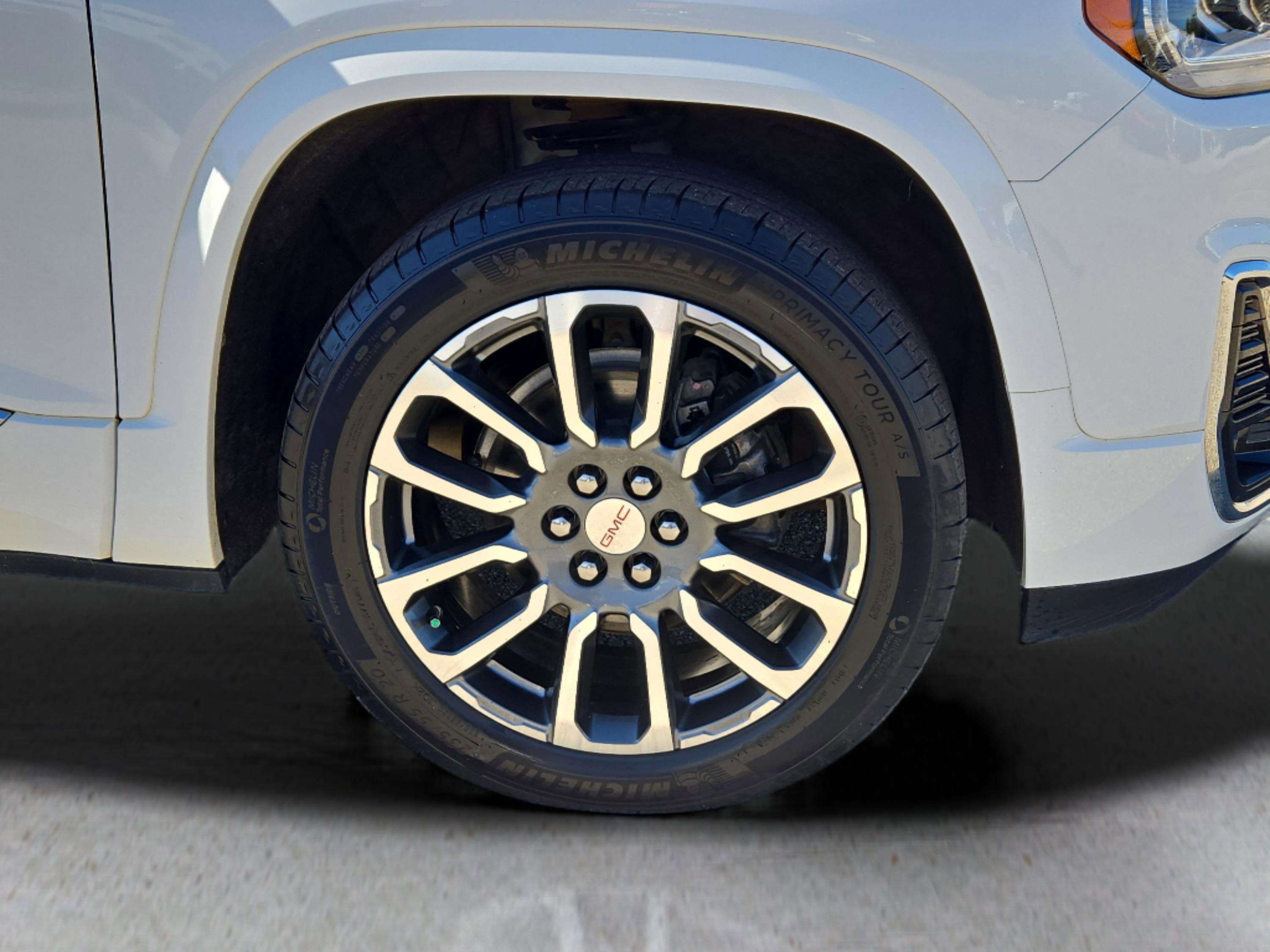 2021 Gmc Acadia Denali photo 4