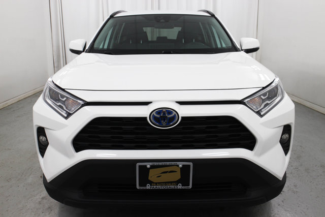 2021 Toyota RAV4 Hybrid XLE photo 4