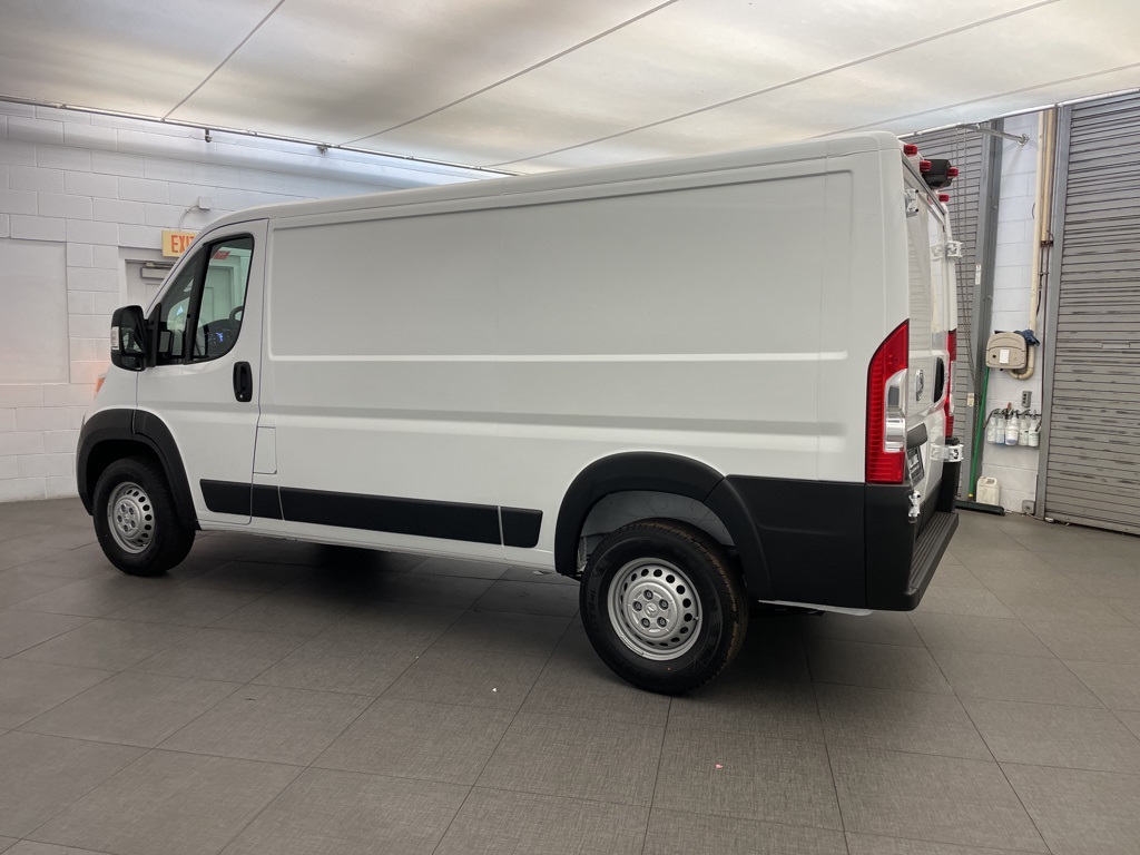 2026 Ram ProMaster 2500 photo 7