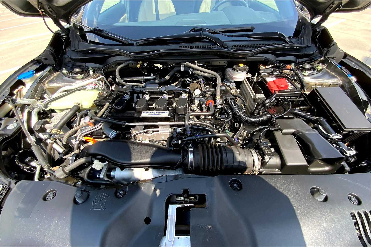 2020 Honda Civic Hatchback Sport Touring photo 31