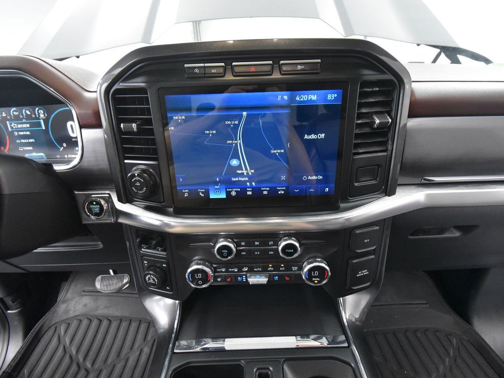 2021 Ford F-150 Lariat photo 22