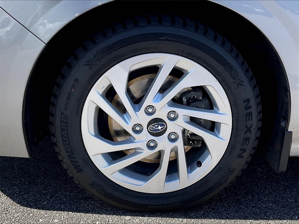 2024 Subaru Impreza Base photo 7
