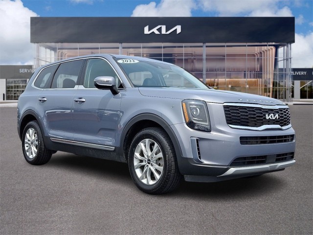 Certified Pre-Owned 2022 Kia Telluride LX
